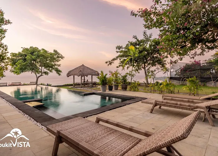 Romeo Beachfront By Bukit Vista Villa