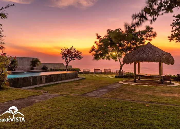 Villa Romeo Beachfront By Bukit Vista