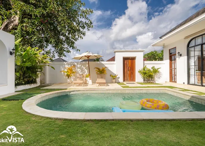 Romeo Beachfront By Bukit Vista Villa
